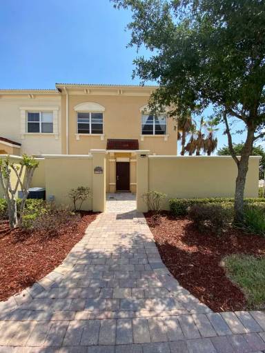 Main picture of 2610 Bella Vista Dr