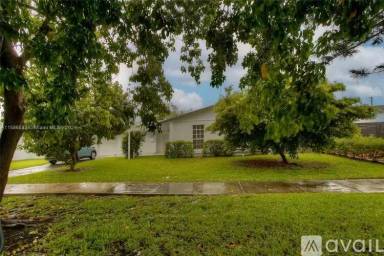 Main picture of 21430 SW 85th Psge