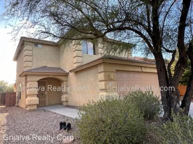 Main picture of 2932 S Pantano Edge Dr