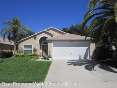 Main picture of 660 Wickham Lakes Dr