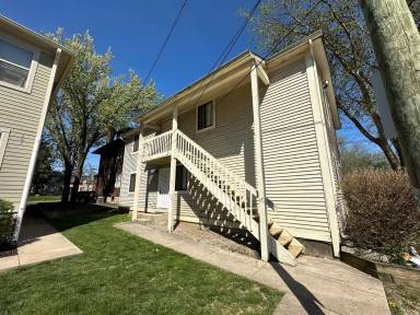 Main picture of 113 E Lane Ave