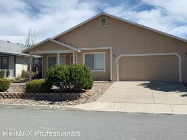 Main picture of 670 Blue Skies Dr