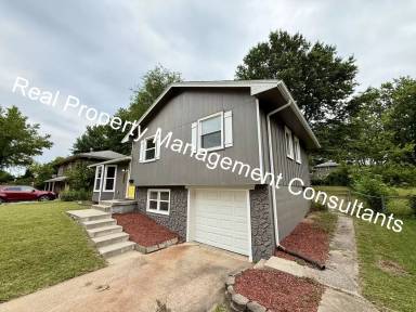 Main picture of 13209 Craig Ave