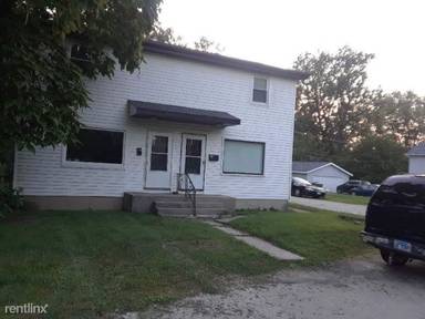 Main picture of 1300 Pequot St