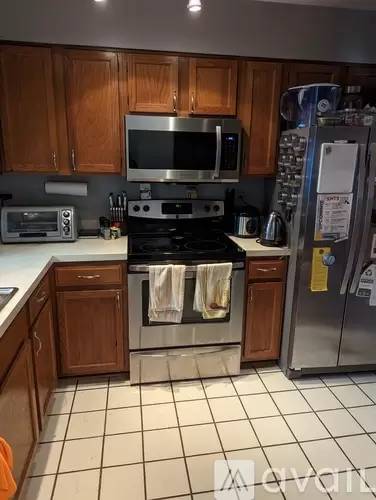 Main picture of 2962 Kings Station Ct