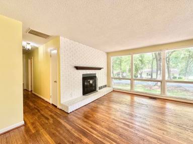 Main picture of 505 Crestwood Dr