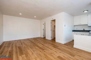 Main picture of Shamrock Apartments