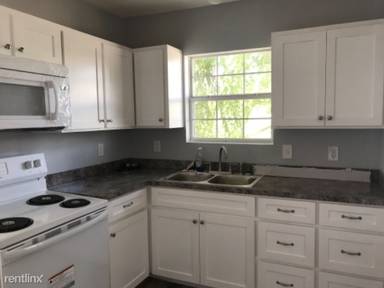 Main picture of 205 N 9th St