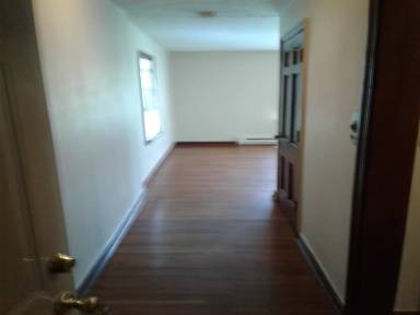 Main picture of 945 S 2nd St