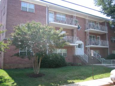 Main picture of 4414 N Carlin Springs Rd