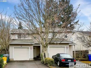 Main picture of 12521 SE Taggart St