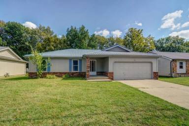 Main picture of 2540 S Fort Ave