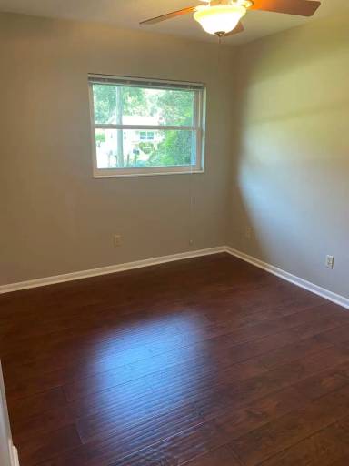 Main picture of 4627 NW 32nd Ave