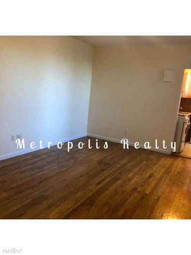Main picture of 3177 32nd St