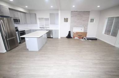 Main picture of 5731 25th Ave NE