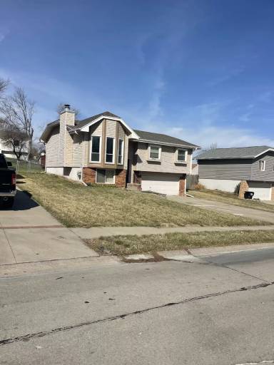 Main picture of 406 Laredo Rd