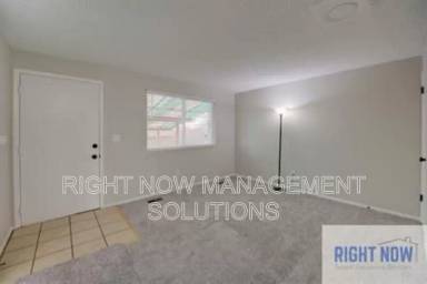 Main picture of 2708 S Kerr St