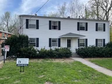 Main picture of 104 E Stewart Rd