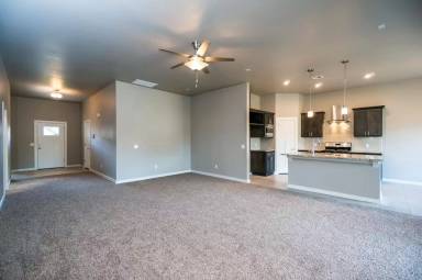 Main picture of 8317 NW 139th Ter