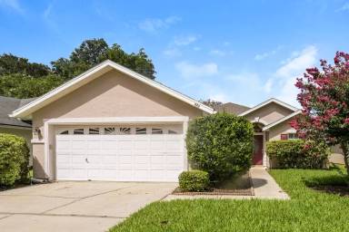 Main picture of 573 Redberry Ln