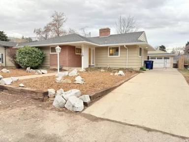 Main picture of 2168 E Atkin Ave