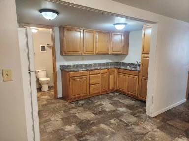 Main picture of 615 1st Ave SE