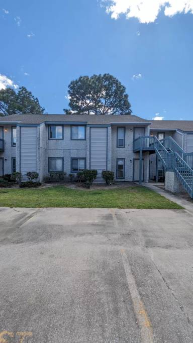Main picture of Summerwinds Village