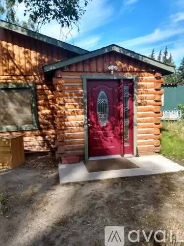 Main picture of 1738 Alaska Way