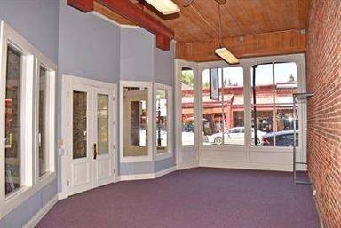 Main picture of 107 W Main St