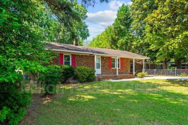 Main picture of 564 Lincoln McKay Dr
