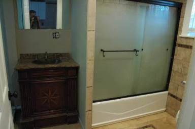 Main picture of 910 E Broad St
