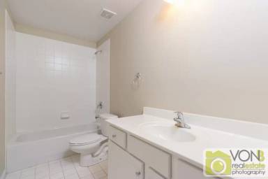 Main picture of 1835 Brackendale Rd NW