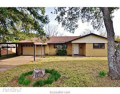 Main picture of 1602 George Bush Dr