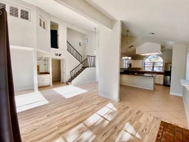Main picture of 6529 Wheelbarrow Peak Dr