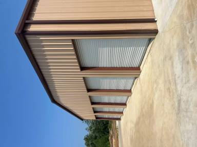 Main picture of 32 Graham Rd