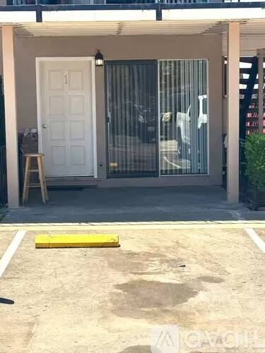 Main picture of 302 Dumont Ave