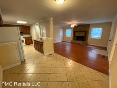 Main picture of 114 Forest Way