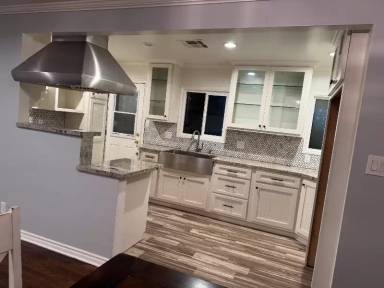 Main picture of 1532 W 221st St