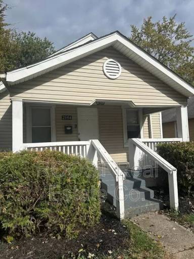 Main picture of 2864 E 10th Ave