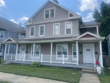 Main picture of 163 E Market St