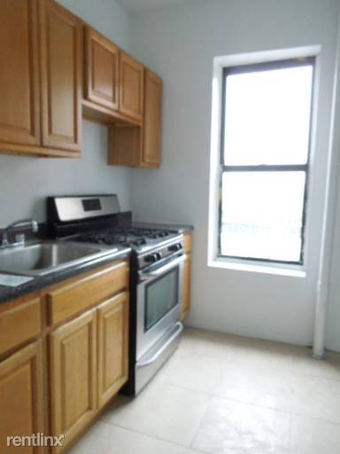 Main picture of 39 Turner Pl