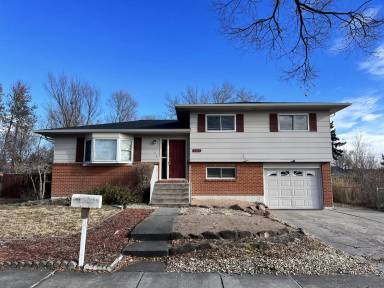 Main picture of 245 S Garo Ave