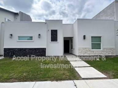 Main picture of 6617 N 5th St