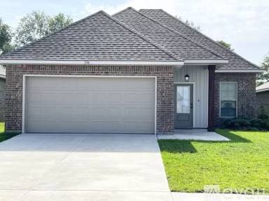 Main picture of 136 Lightbourne Dr