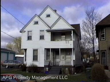 Main picture of 551 Dewey Ave