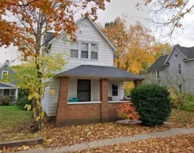 Main picture of 1320 Quarry Ave NW