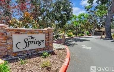 Main picture of 208 Springview