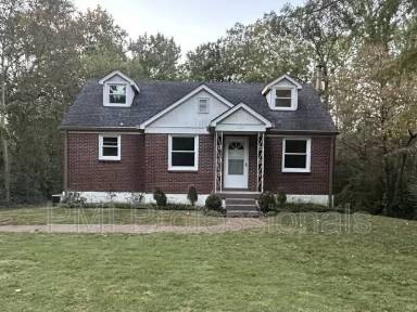 Main picture of 2905 Ironwood Dr