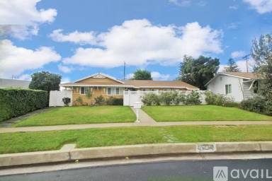 Main picture of 9933 Delco Ave