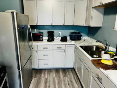 Main picture of 1826 Penn Ave N
